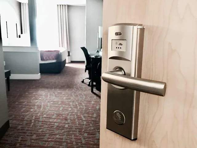 RFID Hotel Lock-design doctors studio